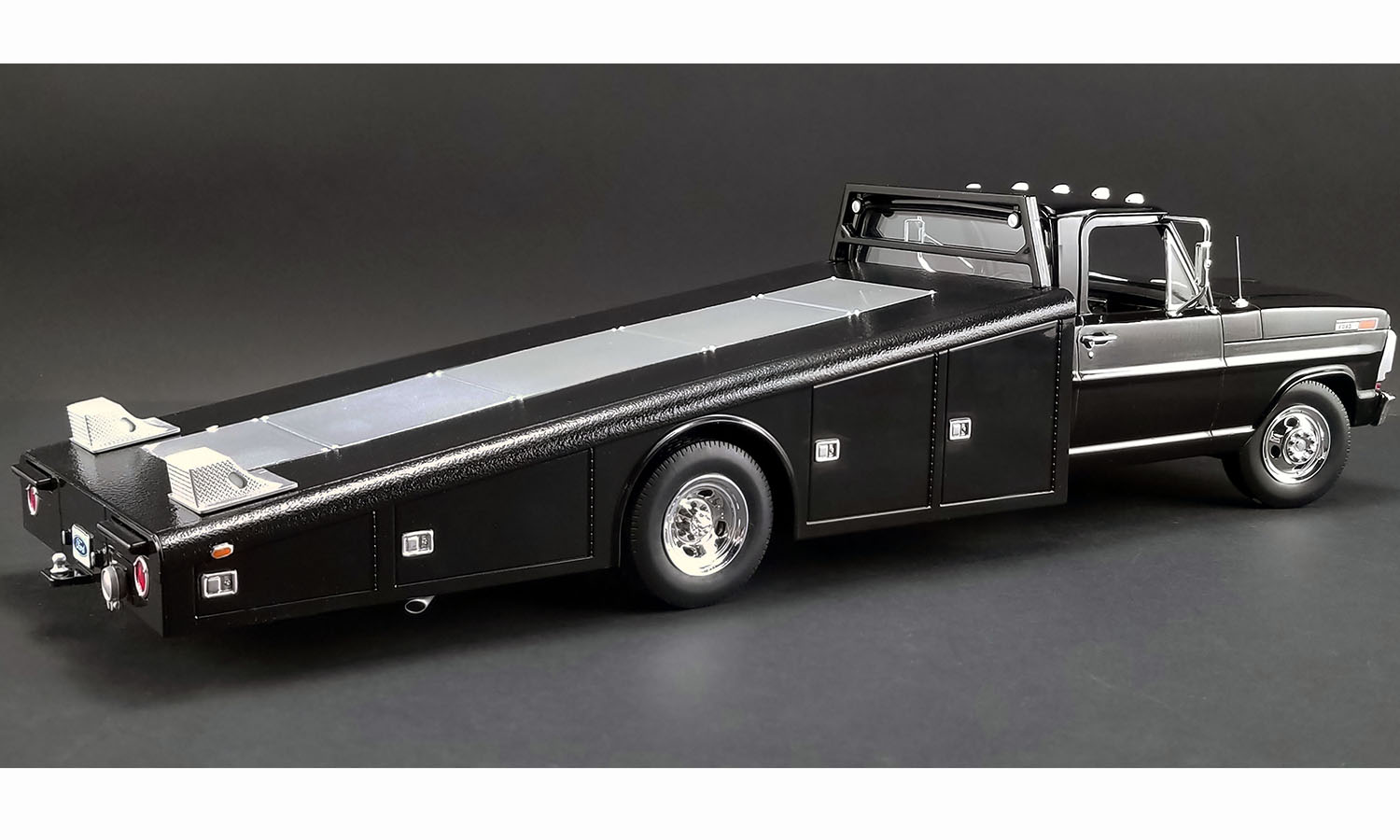 ACME Diecast: Car Collectibles