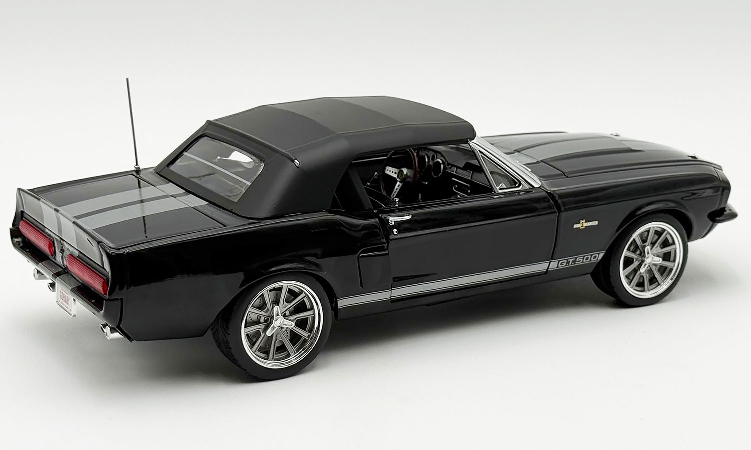 ACME 　1/18 シェルビー GT500 プロツーリング・コンバーチブル ACME 1/18 シェルビー GT500 プロツーリング・コンバーチブル