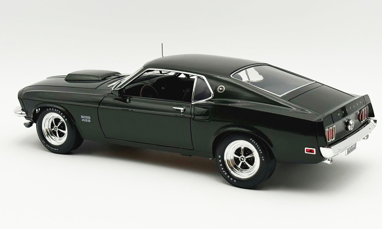 No106 ミニカー1/18 ACME Ford Mustang Boss 1969 FORD MUSTANG BOSS 429 1/18 scale DIECAST CAR ACME