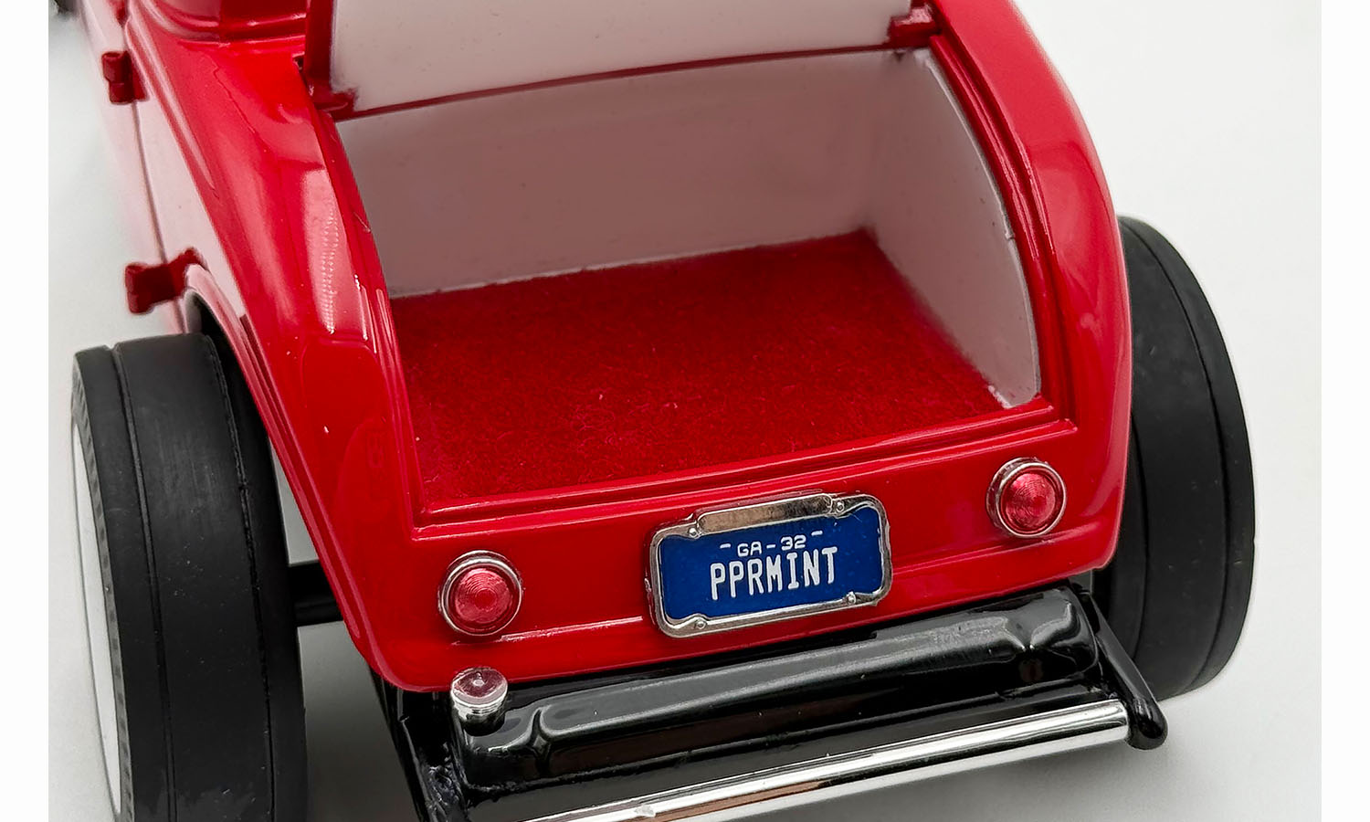 ACME Diecast: Car Collectibles