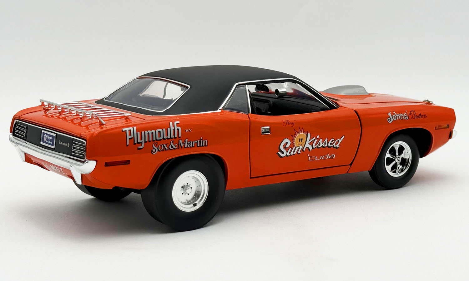 ACME Diecast: Car Collectibles