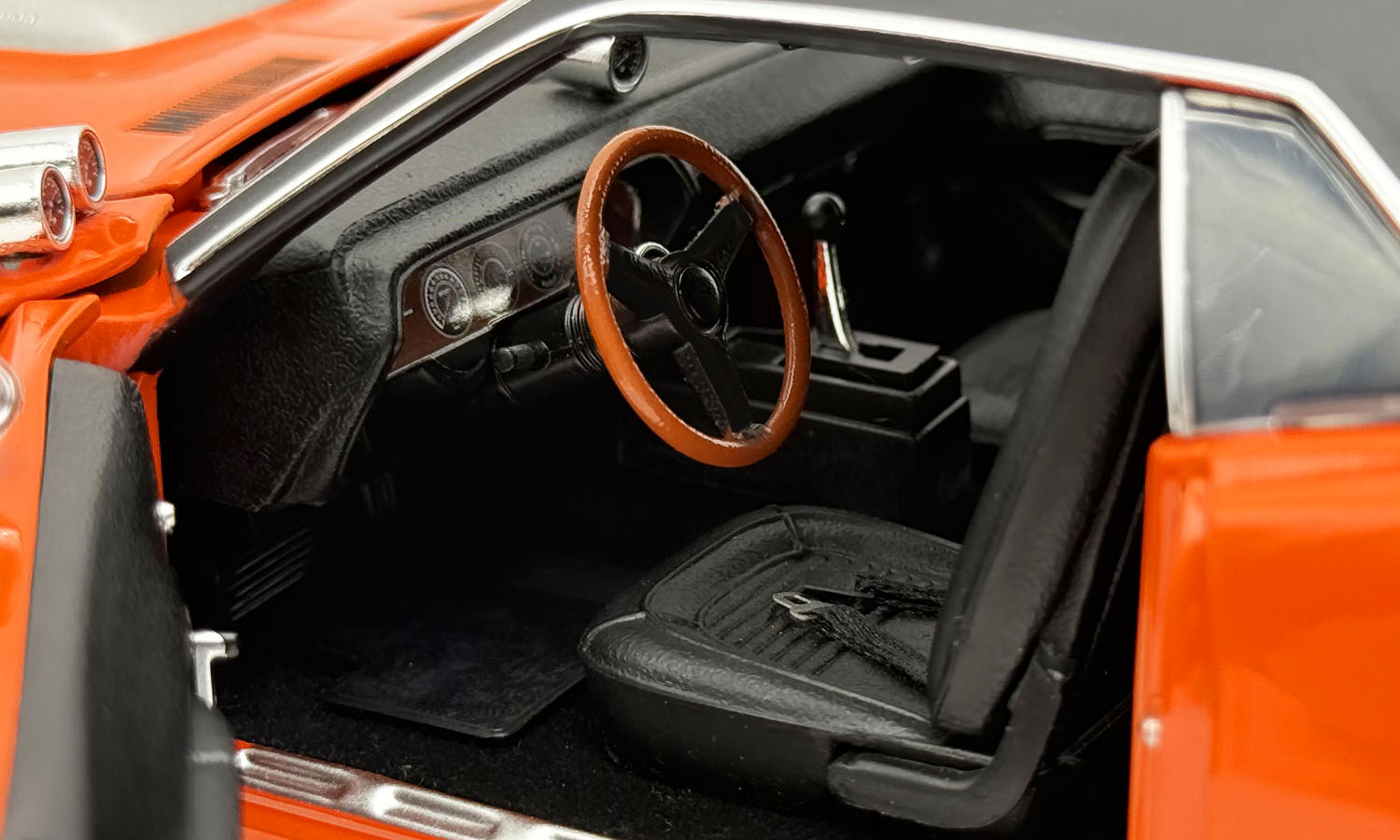 ACME Diecast: Car Collectibles